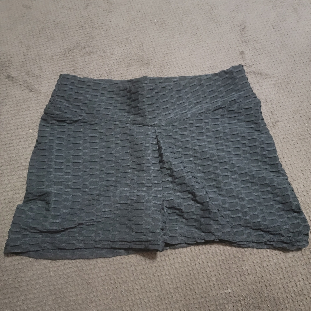 Booty lifting Shorts